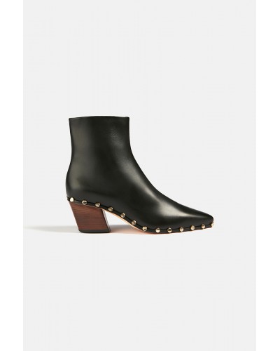 Bota Corta Studs