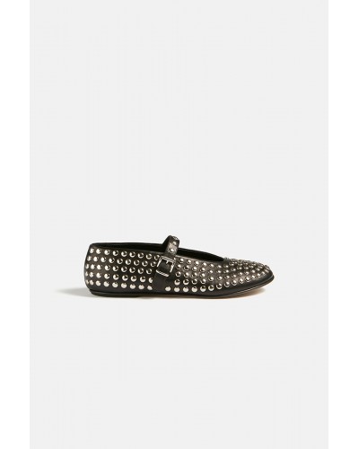 Flats Studs